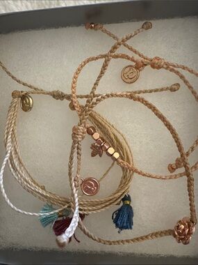 Pura Vida set of 3 bracelets